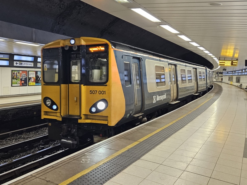 Photo of 507001 at Hamilton Square
