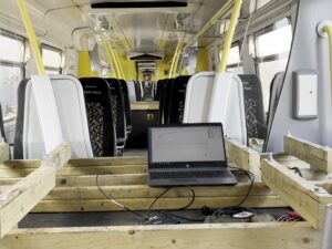 Batteries and monitoring equipment in the passenger saloon of 507001